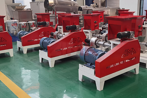 fish feed machinery manufacturers